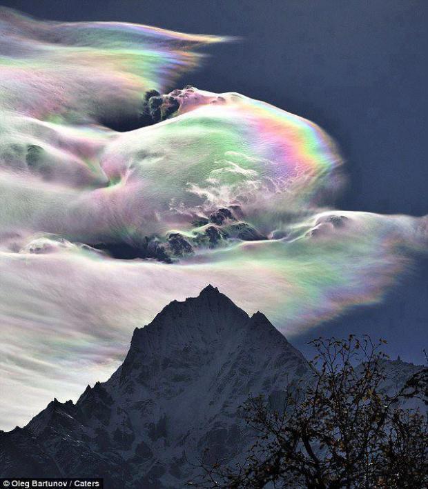 Rainbow cloud over Mt. Everest